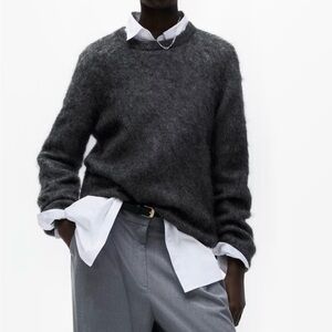 H&M Dark Gray Crew Neck Sweater